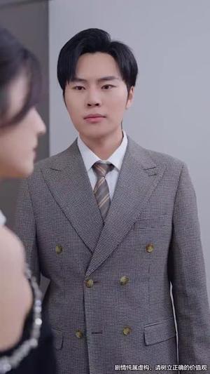 《还好没有错过你&他能听到我的心&闪婚蔷薇(98集)李豪&李婧也(夸克网盘)》短剧封面