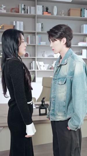 《契约订婚后前女友跪求我回头(74集)李乐以&刘卓超(夸克网盘)》短剧封面