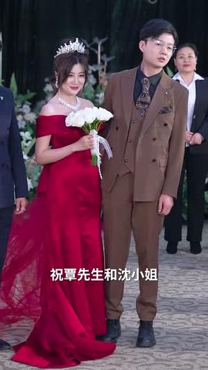 《不用重生我也能拿回属于我的一切(73集)(夸克网盘)》短剧封面