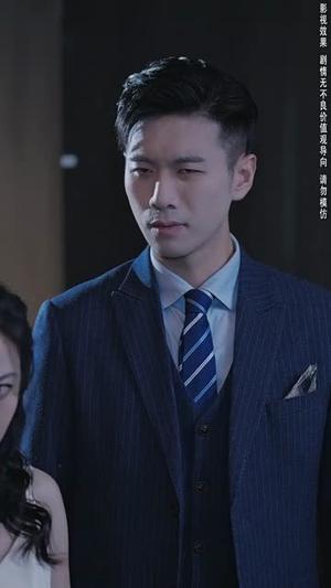 《重返90遇前夫(80集)(夸克网盘)》短剧封面