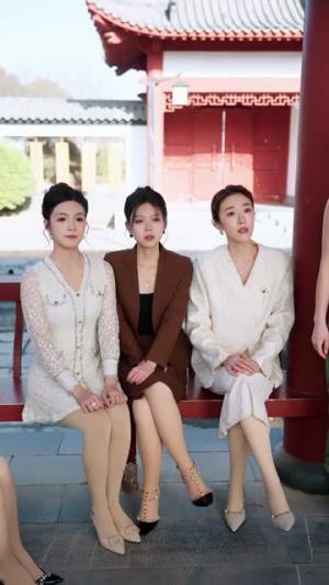 《师父赐我九本婚书,可我退婚就变强(113集)白天&胡文晖(夸克网盘)》短剧封面