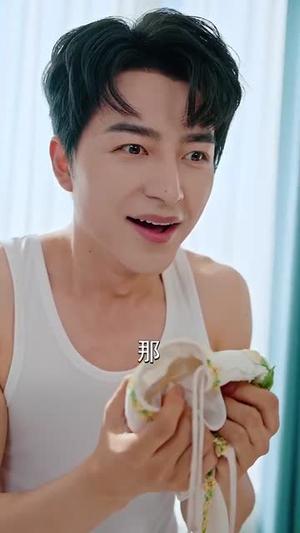 《两界穿梭一根冰棍娶神仙老婆(85集)吴昊&吴梦媛&蒋昕妍》短剧封面