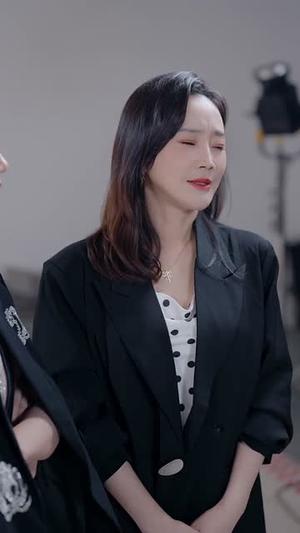 《重生后，影帝先生天天让我疼（71集）施琦&王晟云（夸克网盘）》短剧封面