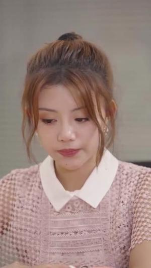 《四个大佬心尖宠＆失忆后我被四个男人疯抢（81集）（夸克网盘）》短剧封面
