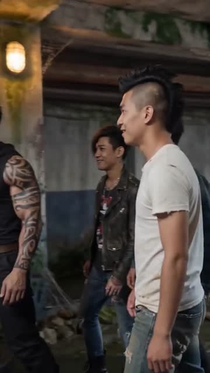 《全球寿命抽奖:我能直接指定奖励(94集)(夸克网盘)》短剧封面